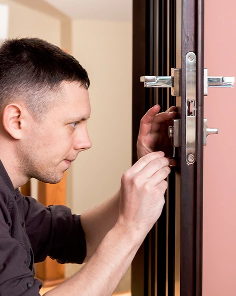 : Professional Locksmith For Commercial And Residential Locksmith Services in Foothill Farms, CA