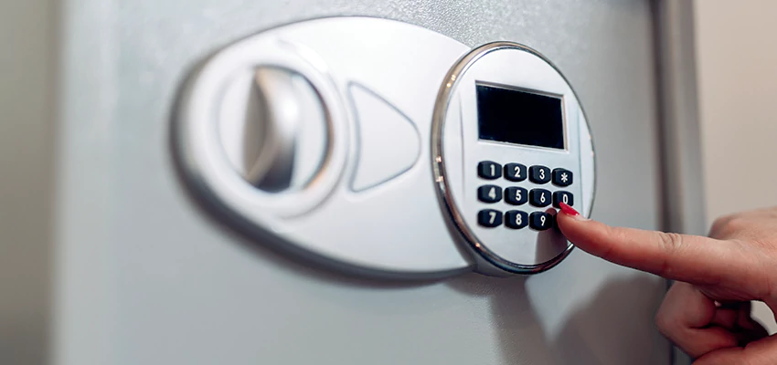 Jewelry Safe Cracking in Foothill Farms, California