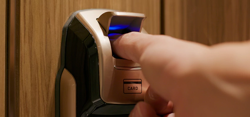 Locksmith Company For Window Lock Installation in Foothill Farms, California