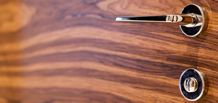 On Demand Locksmith For Key Fobs Repair in Foothill Farms, California